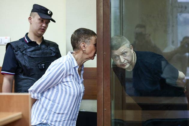 RUSSIA, MOSCOW - JULY 27, 2026: Businessman Sergei Borodin (R) appears for a hearing at Simonovsky District Court on bribery charges. Borodin is a subject of a criminal investigation against Russia s former defence minister Timur Ivanov. The court found Borodin guilty and sentenced him to 8 years in prison. Mikhail Tereshchenko TASS  95531602