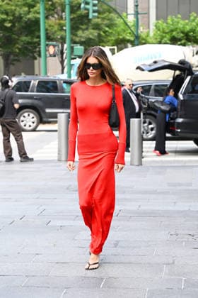 Kaia Gerber stuns wearing an eyecatching red maxi dress in New York City Featuring: Kaia Gerber Where: New York City, New York, United States When: 27 Jul 2026 Credit: Elder Ordonez INSTARimages EDITORIAL USE ONLY. NOT FOR USE BY NEWSPAPERS BASED IN THE UK. Copyright: xx instar55880667