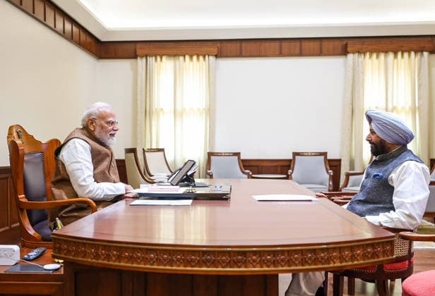RECORD DATE NOT STATED Punjab BJP President Kewal Singh Dhillon meets PM Modi New Delhi, Jul 27 (ANI): Punjab BJP President Kewal Singh Dhillon meets Prime Minister Narendra Modi, in New Delhi on Monday. (@KewalDhillonPB X ANI Photo) NEW DELHI Delhi India Copyright: xANIx ANI_20260727504