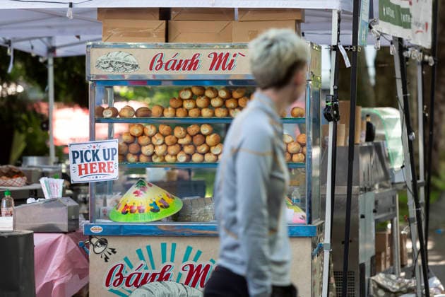 July 27, 2026, Seattle, Washington, USA: A food vendorÃ¢â‚¬â ¢s kiosk is abandoned the morning after a shooting left three people dead at the Bite of Seattle festival in Seattle on Monday, July 27, 2026. Seattle USA  - ZUMAg235 20260727_zap_g235_002 Copyright: xPaulxChristianxGordonx