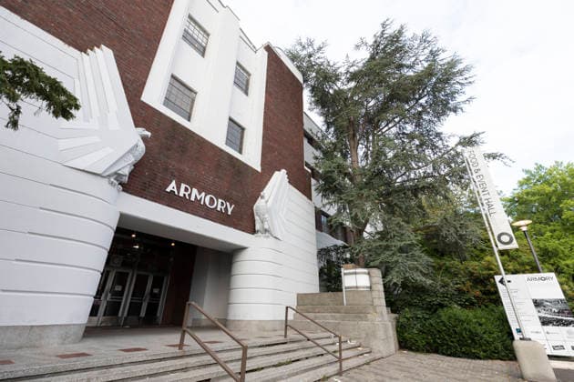 July 27, 2026, Seattle, Washington, USA: The Seattle Center Armory remains closed the morning after a shooting left three people dead at the Bite of Seattle festival in Seattle on Monday, July 27, 2026. Seattle USA  - ZUMAg235 20260727_zap_g235_007 Copyright: xPaulxChristianxGordonx