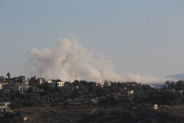 Smoke rises after Israeli artillery shelling in Southern Lebanon NABATIEH, LEBANON - JULY 27: Smoke rises around the area where the Israeli forces carried out artillery shelling on the town of Taybeh despite the ceasefire and framework agreement in Nabatieh, Lebanon, on July 27, 2026. Ramiz Dallah Anadolu Nabatieh Lebanon. Editorial use only. Please get in touch for any other usage.  Copyright: x2026xAnadoluxRamizxDallahx