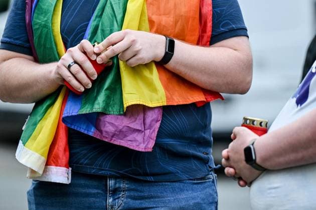 Hattinger CSD Verein veranstaltet Mahnwache am Rathaus wegen des Anschlags auf den CSD Berlin ** NUR FÜR REDAKTIONELLE ZWECKE ** EDITORIAL USE ONLY **<p>Hattinger CSD Verein veranstaltet am Montag, 27. Juli 2026 vMahnwache am Rathaus in Hattingen wegen des Anschlags auf den CSD Berlin. Deutschland NRW Hattingen Copyright: VladimirxWegener *** Hattingen CSD Association Holds Vigil at City Hall in Response to the Attack on the Berlin CSD ** FOR EDITORIAL USE ONLY ** EDITORIAL USE ONLY ** p The Hattingen CSD Association is holding a vigil on Monday, July 27, 2026, at City Hall in Hattingen in response to the attack on the Berlin CSD. Germany, North Rhine-Westphalia, Hattingen. Copyright VladimirxWegener Copyright: VladimirxWegener doc86wgho416pdin6dhu6k ,EDITORIAL USE ONLY