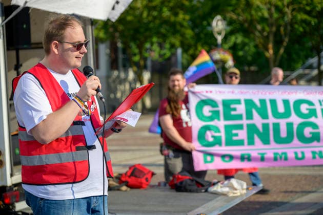 27.07.2026,Pressetermin, Demoaufruf Es reicht Friedensplatz Dortmund Leo Buntrock, Die Linke Oberhausen und Landessprecherin Selbstbestimmte Behindertenpolitik mit einer Rede Dortmund Friedensplatz Dortmund NRW Deutschland *** July 27, 2026, Press Event, Call for a Demonstration: Enough Is Enough at Friedensplatz, Dortmund; Leo Buntrock, The Left (Oberhausen) and State Spokesperson for Self-Determined Disability Policy, to Deliver a Speech at Friedensplatz, Dortmund, North Rhine-Westphalia, Germany