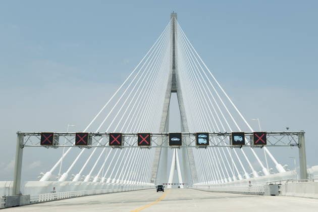 July 27, 2026, Windsor, On, CANADA: A vehicle crosses the Gordie Howe International Bridge in Windsor, Ont., on the first day open to vehicles, Monday, July 27, 2026. Windsor CANADA  - ZUMAc35_ 20260727_zaf_c35_067 Copyright: xDaxxMelmerx