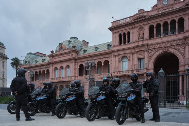 Demonstrators protest IMF chief Kristalina Georgieva s visit to Argentina BUENOS AIRES, ARGENTINA - JULY 27: Police officers stand guard as demonstrators protest against the visit of International Monetary Fund (IMF) Managing Director Kristalina Georgieva in Buenos Aires, Argentina, on July 27, 2026. During her visit, Georgieva holds talks with Argentina s Economy Minister Luis Caputo to review compliance with economic targets and the status of the country s debt agreement with the IMF, before meeting President Javier Milei amid a heavy police presence and street protests opposing the IMF s role in the country. Luciano Gonzalez Anadolu Buenos Aires Argentina. Editorial use only. Please get in touch for any other usage.  Copyright: x2026xAnadoluxLucianoxGonzalezx