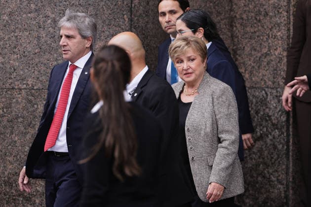 Demonstrators protest IMF chief Kristalina Georgieva s visit to Argentina BUENOS AIRES, ARGENTINA - JULY 27: International Monetary Fund (IMF) Managing Director Kristalina Georgieva (R) meets with Argentina s Economy Minister Luis Caputo (L) during her visit to Buenos Aires, Argentina, on July 27, 2026. The officials review compliance with economic targets and the status of Argentina s debt agreement with the IMF before Georgieva later meets President Javier Milei amid a heavy police presence and street protests opposing the IMF s presence in the country. Luciano Gonzalez Anadolu Buenos Aires Argentina. Editorial use only. Please get in touch for any other usage.  Copyright: x2026xAnadoluxLucianoxGonzalezx