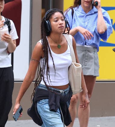 Willow Smith out in New York Will Smith s daughter singer actress Willow Smith is walking on the street in Soho, New York on July 27, 2026. Photo by Dylan Travis ABACAPRESS.COM New York NY  Copyright: xDylanxTravis ABACAx