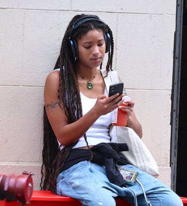 Willow Smith out in New York Will Smith s daughter singer actress Willow Smith is walking on the street in Soho, New York on July 27, 2026. Photo by Dylan Travis ABACAPRESS.COM New York NY  Copyright: xDylanxTravis ABACAx