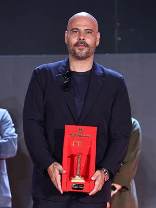 IPA87054141 - Soverato (CZ), 23rd edition of the Magna Graecia Film Festival - Third night. Pictured: Marco D Amore receives the Colonna d Oro Award  Copyright: xMarcoxProvvisionatox xMarcoxProvvisionatox 87054141