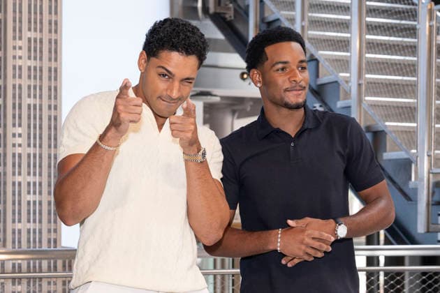 July 27, 2026, New York, New York, USA: MICHAEL EVANS BEHLING and NATHANIEL LOGAN MCINTYRE visit the Empire State Building in New York to celebrate the eighth and final season of All American on the CW. 28 July 2026 New York USA  - ZUMAa265 20260727_zep_a265_025 Copyright: xEricxAcquayex