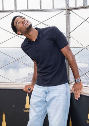 July 27, 2026, New York, New York, USA: NATHANIEL LOGAN MCINTYRE visits the Empire State Building in New York to celebrate the eighth and final season of All American on the CW. 28 July 2026 New York USA  - ZUMAa265 20260727_zep_a265_047 Copyright: xEricxAcquayex