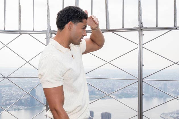 July 27, 2026, New York, New York, USA: MICHAEL EVANS BEHLING visits the Empire State Building in New York to celebrate the eighth and final season of All American on the CW. 28 July 2026 New York USA  - ZUMAa265 20260727_zep_a265_046 Copyright: xEricxAcquayex