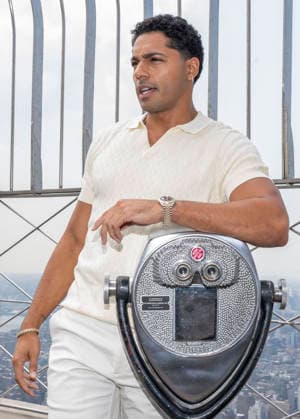 July 27, 2026, New York, New York, USA: MICHAEL EVANS BEHLING visits the Empire State Building in New York to celebrate the eighth and final season of All American on the CW. 28 July 2026 New York USA  - ZUMAa265 20260727_zep_a265_078 Copyright: xEricxAcquayex