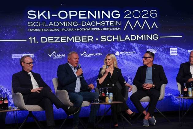28.07.2026, Schladming, AUT, Unterwegs in Steiermark, Pressekonferenz, PK, SkiOpening 2026, Bekanntgabe LiveAct, Helene Fischer, im Bild Podium, *** July 28, 2026, Schladming, Austria, On the Road in Styria, Press Conference, SkiOpening 2026, Live Act Announcement, Helene Fischer, Pictured: Podium,