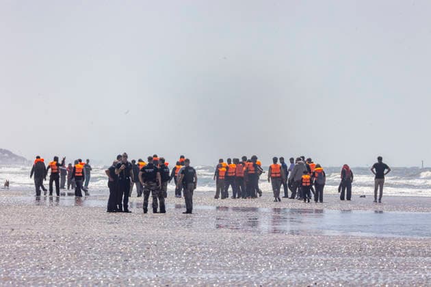 July 28, 2026, Hardelot, France: Hardelot, France. Migrants are seen aboard an inflatable boat as they attempt to cross the English Channel near Hardelot-Plage in northern France. Hardelot France  - ZUMAl94_ 20260728_zaf_l94_045 Copyright: xMarcinxNowakx