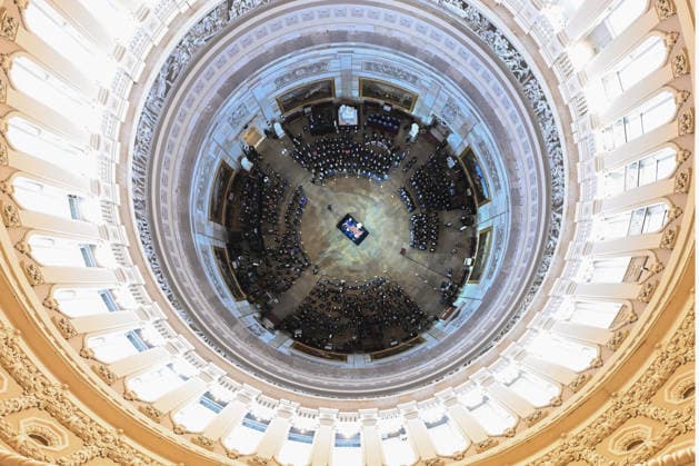 July 28, 2026, Washington, District Of Columbia, USA: The scene as the late U.S. Senator Lindsey Graham will lay in state in the U.S. Capitol Rotunda, Tuesday, July 28, 2026, in Washington, D.C. Kenny Holston The New York Times Washington USA  - ZUMAs152 20260728_faa_s152_133 Copyright: xKennyxHolstonx-xPoolxviaxCNPx
