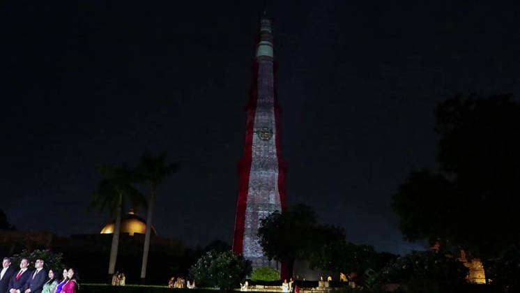 RECORD DATE NOT STATED An illuminating view of the Qutub Minar with Peru s National flag colours celebrating Peru s 205th Independence Day New Delhi, Jul 28 (ANI): An illuminating view of the Qutub Minar with Peru s National flag colours celebrating Peru s 205th Independence Day, in New Delhi on Tuesday. (ANI Video Grab) New Delhi Delhi India Copyright: xANIx ANI_20260728658