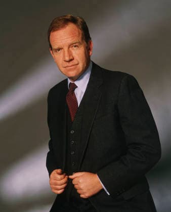 Crown Prosecutor Crown Prosecutor: Tom Chadbon Date: 11 12 1994, Credit:Sven Arnstein Sven Arnstein - B421 Avalon United Kingdom  Copyright: xSvenxArnsteinx xSvenxArnsteinx-xB421x xAvalonx PCN_OBIT_TOM_CHADBON_507856495