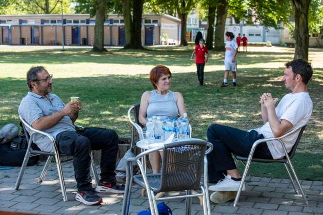 Neureuther für ARD-Doku bei Rhenania Hamborn. 28.07.2026 Duisburg ** NUR FÜR REDAKTIONELLE ZWECKE ** EDITORIAL USE ONLY **<p>BR-Team dreht für ARD-Doku bei Rhenania: Wie kinderfreundlich ist Deutschland? 28.07.2026 Duisburg Deutschland NRW Duisburg Copyright: DanielxAttia *** Neureuther Films ARD Documentary at Rhenania Hamborn, July 28, 2026, Duisburg ** FOR EDITORIAL USE ONLY ** EDITORIAL USE ONLY ** p BR team films for ARD documentary at Rhenania: How Child-Friendly Is Germany? July 28, 2026, Duisburg, Germany, North Rhine-Westphalia, Duisburg Copyright DanielxAttia Copyright: DanielxAttia doc86wzmqwm8xknk3wtnz ,EDITORIAL USE ONLY