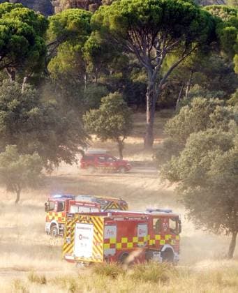 Helicopters, airplanes and firefighters help fight the fires in San Martin de Valdeiglesias, west of Madrid, Spain, Tuesday, July 28, 2026 Cordon Press 
