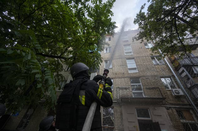 Russian drone attack in Kharkiv KHARKIV, UKRAINE - JULY 28: Russian Shahed type jet-powered UAV struck the roof of a five-story residential building in Kharkiv, Ukraine on July 28, 2026. A fire broke out on the roof, damaging about half of its area. Eight local residents suffered acute stress reactions. In addition, five nearby high-rise buildings were damaged, with windows shattered, as well as private homes and power lines. Serhii Masin Anadolu Kharkiv Ukraine. Editorial use only. Please get in touch for any other usage.  Copyright: x2026xAnadoluxSerhiixMasinx