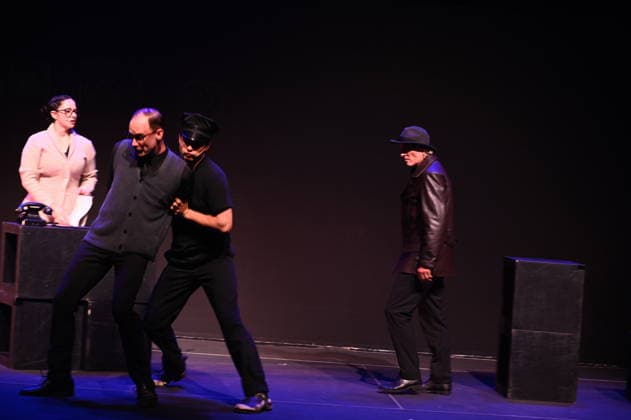 Die Darsteller des Musical Die Weiße Rose auf der Bühne. das Musical erzählt die Geschichte der gleichnamigen studentischen Widerstandsgruppe gegen das NS-Regime erzählt. Es ist die Premiere beim 37. Kölner Sommerfestival in der Kölner Philharmonie. Hauptdarseller sind FRIEDERIKE ZEIDLER als Sophie Scholl und JONATHAN GUTH als Hans Scholl *** The cast of the musical *The White Rose* takes the stage. The musical tells the story of the student resistance group of the same name that fought against the Nazi regime. It is the premiere at the 37th Cologne Summer Festival at the Cologne Philharmonic Hall. The lead actors are FRIEDERIKE ZEIDLER as Sophie Scholl and JONATHAN GUTH as Hans Scholl