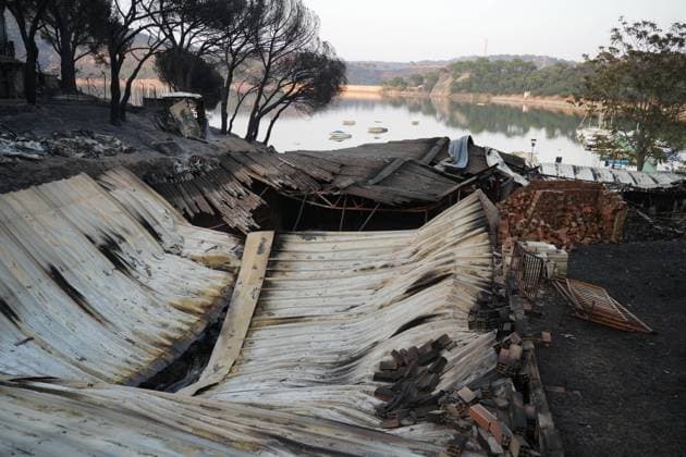 Images of the San Juan Reservoir pier in Madrid devastated by fires, Tuesday, July 28, 2026 Cordon Press 