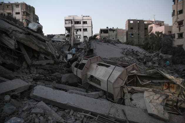 July 28, 2026, Gaza City, Palestine: Israeli warplanes strike Al-Muttaqeen Mosque in the Al-Yarmouk neighbourhood, east of Gaza City, after issuing an evacuation warning, causing extensive damage to the mosque and surrounding area. Gaza City Palestine - ZUMA 20260728_mda_e144_839 Copyright: xMohammadxAbuxElsebahx