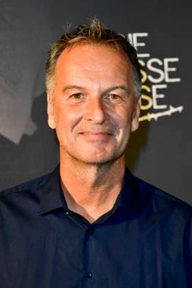 ABB SOMMERFESTIVAL- Claus Lufen ARD Sport Moderator zu Gast auf dem roten Teppich bei der eroeffnungs Gala des 37.Koelner Sommerfestival mit dem Musical Die Weisse Rose in der Koelner Philharmonie am 28.07.2026 in Koeln Hamburg Deutschland *** ABB SUMMER FESTIVAL: Claus Lufen, ARD sports anchor, appears on the red carpet at the opening gala of the 37th Cologne Summer Festival, featuring the musical *Die Weisse Rose* at the Cologne Philharmonic Hall on July 28, 2026, in Cologne, Hamburg, Germany