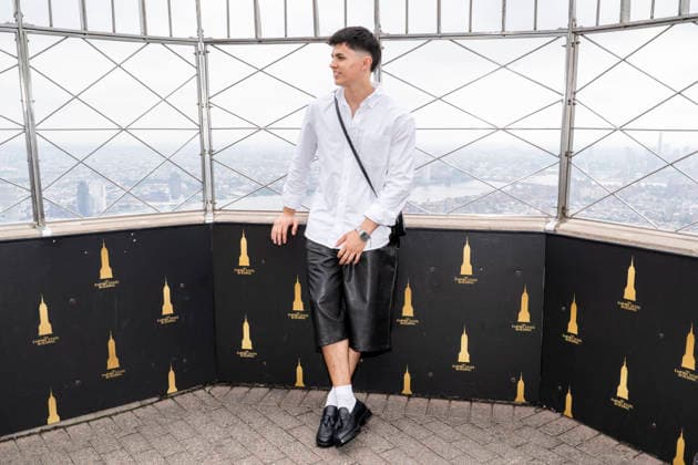 July 28, 2026, New York, New York, USA: MOSMO visits the Empire State Building in New York ahead of the Latin Alternative Music Conference. 28 July 2026 New York USA - ZUMAa265 20260728_zep_a265_024 Copyright: xEricxAcquayex