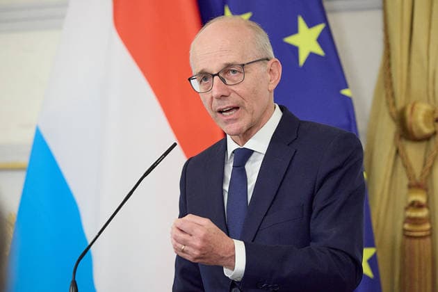 - Wien 29.07.2026 - Stocker - Frieden - Heute traf der österreichische Bundeskanzler im Bundeskanzleramt mit dem Premierminister von Luxemburg Luc Frieden zu einem Arbeitsgespräch zusammen. Anschliessend gab es eine Pressekonferenz. PHOTO: der luxemburgische Premier Luc Frieden während der Pressekonferenz im Bundeskanzleramt. Vienna (AUSTRIA) - Today, the Austrian Federal Chancellor, met with the Prime Minister of Luxembourg, Luc Frieden, at the Federal Chancellery for a working meeting. OVP, Oevp, government, PK, talks, EU, UE, Europe, Europa, Luxembourg, Treffen Bundeskanzler - Premierminister Frieden Luxemburg *** Vienna, July 29, 2026 Stocker Frieden Today, the Austrian Federal Chancellor met with Luxembourg’s Prime Minister L 