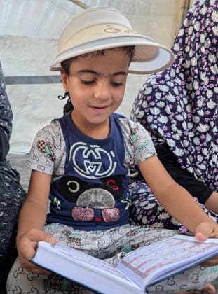 Orphaned Palestinian children attend Quran classes in Khan Younis camp Orphaned Palestinian boys and girls take part in Quran memorization and recitation classes at the Al Baraka Camp for Orphan Care in the al-Mawasi area of Khan Younis, southern Gaza Strip, on July 29, 2026. The educational sessions are held regularly to teach the Quran and strengthen the children s religious knowledge amid the difficult humanitarian conditions in the Gaza Strip. Photo by Tariq Mohammad APA Images Khan Yunis Gaza Strip Palestinian Territory 290726_Khan_Yunis_TM_00(8) Copyright: xapaimagesxTariqxMohammad xapaimagesx