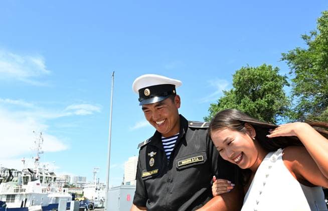 Russia China Naval Drills 9213437 29.07.2026 A crew members of the Rezky corvette attends a ceremony welcoming Russian and Chinese navy ships after joint patrols in the Pacific Ocean upon arrival at the port of Vladivostok, Russia. On July 28, the Russian and Chinese navies completed their sixth joint patrol in the Pacific Ocean, a mission that lasted two weeks. Vitaliy Ankov Sputnik Vladivostok Russia  Copyright: xVitaliyxAnkovx