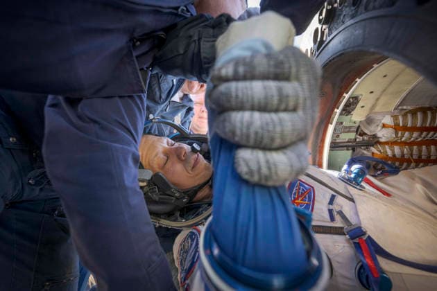 July 29, 2026, Zhezkazgan, Kazakhstan: NASA astronaut Chris Williams is helped out of the Soyuz MS-28 spacecraft moments after landing, July 26, 2026 near the town of Zhezkazgan, Kazakhstan. Williams landed with cosmonauts Sergei Mikaev and Sergey Kud-Sverchkov, after 241 days in space aboard the International Space Station. Zhezkazgan Kazakhstan - ZUMAp138 20260729_zaa_p138_021 Copyright: xBillxIngalls Nasax