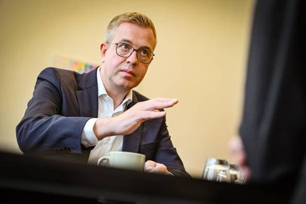 Interview Stefan Evers (CDU) ** NUR FÜR REDAKTIONELLE ZWECKE ** EDITORIAL USE ONLY **<p>Stefan Evers (CDU), Finanzsenator und Bürgermeisterkandidat , fotografiert am 29.07.2026 in Berlin. Berlin Berlin Berlin Copyright: MaurizioxGambarini *** Interview with Stefan Evers, CDU ** FOR EDITORIAL PURPOSES ONLY ** EDITORIAL USE ONLY ** p Stefan Evers, CDU, Senator for Finance and mayoral candidate, photographed on July 29, 2026, in Berlin Berlin Berlin Berlin Copyright MaurizioxGambarini Copyright: MaurizioxGambarini doc86xfy136lwgcficpvuv ,EDITORIAL USE ONLY