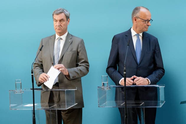 Pressestatement, Sondersitzung, CDU CSU-Bundestagsfraktion Bundestag, Jakob-Kaiser-Haus, Pressestatement, Sondersitzung, CDU CSU-Bundestagsfraktion, Bundeskanzler, Friedrich Merz, Markus Söder, Ministerpräsident, Bayern Berlin Berlin GER *** Press Statement, Special Session, CDU CSU Parliamentary Group in the Bundestag, Jakob Kaiser House, Press Statement, Special Session, CDU CSU Parliamentary Group in the Bundestag, Federal Chancellor, Friedrich Merz, Markus Söder, Minister-President, Bavaria Berlin Berlin GER