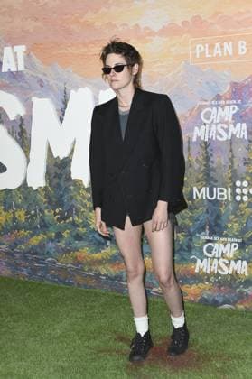 Kristen Stewart at arrivals for TEENAGE SEX AND DEATH AT CAMP MIASMA Premiere, Directors Guild of America DGA Theater Complex, Los Angeles, CA, July 29, 2026. Photo By: Elizabeth Goodenough Everett Collection TEENAGE SEX AND DEATH AT CAMP MIASMA Premiere PUBLICATIONXNOTxINxCANxCHNxFRAxITAxJPNxNORxPOLxRUSxESPxUKxUSA