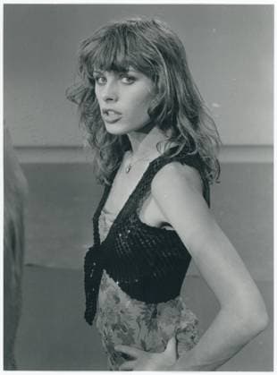Uschi Obermaier, Schauspielerin, Modell, Fotomodell, Kommunardin, geboren 1946, Kommune 1, München, 68-Bewegung, sexuelle Revolution, Rainer Langhans, Amon Düül, Rote Sonne, Modernes Frauenportrait im Schwarz-Weiß-Stil. Zeitlos mit 70er-Jahre Frisur und Kleidung, Walter Fischer, um 1970 Uschi Obermaier, actress, model, community leader, born 1946, Commune 1, Munich, 68 movement, sexual revolution, Rainer Langhans, Amon Düül, Rote Sonne, modern portrait of woman in black and white style. Timeless with 70s hairstyle and clothing, Walter Fischer, around 1970 Copyright: imageBROKER BodoxNiemann iblbni18619829.jpg
