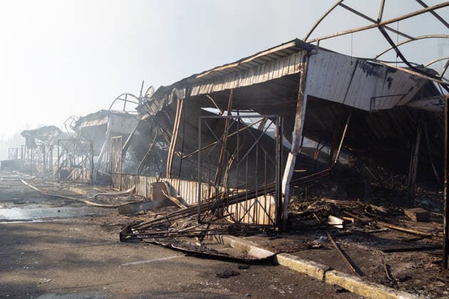 The charred stalls are at the Antykar market in Obolonskyi district, which caught fire as a result of an overnight Russian missile strike, Kyiv, Ukraine, July 30, 2026. Debris fell on the market near the Pochaina metro station, igniting trading pavilions. The blaze covered an area of about 100 square metres. Traders’ goods were destroyed, leaving only burnt-out metal structures at the site. (Photo by Kyrylo Chubotin Ukrinform) Market in Kyiv catches fire due to overnight Russian attack  Copyright: xKyryloxChubotinx