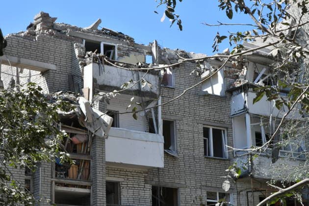 Russian overnight missile strike damages residential buildings in Lviv LVIV, UKRAINE - JULY 30: A view of the damaged area following a Russian missile attack in Lviv, Ukraine, on July 30, 2026. The overnight strike hit residential areas, damaging 21 houses, vehicles, a kindergarten, and a school, leaving 31 people injured and two others missing as search operations continue. Olena Znak Anadolu Lviv Ukraine. Editorial use only. Please get in touch for any other usage.  Copyright: x2026xAnadoluxOlenaxZnakx