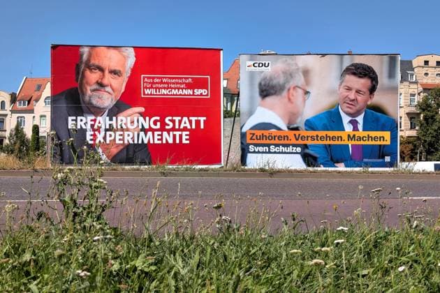 Halle (Saale), Sachsen-Anhalt, Deutschland, 30.07.2026: Wahlplakate zur Landtagswahl von Armin Willingmann (SPD) und dem aktuellen Ministerpräsidenten Sven Schulze (CDU) *** Halle-Saale, Saxony-Anhalt, Germany, July 30, 2026: Election posters for the state legislative election featuring Armin Willingmann (SPD) and the current Minister-President Sven Schulze (CDU) Copyright: xdtsxNachrichtenagenturx dts_129041