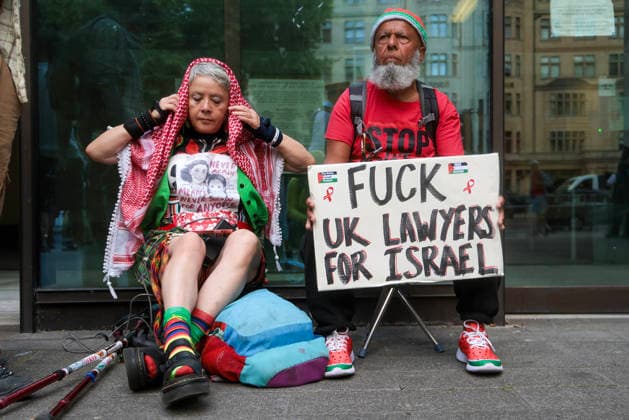 . 30 07 2026. London, United Kingdom. Defend Our Juries Protest Westminster Mags. Protest outside Westminster Magistrates Court is organised by Defend Our Juries to coincide with proceedings against individuals arrested under the Terrorism Act. It involves public declarations of support for the proscribed group Palestine Action.  xMartynxWheatleyx xi-Imagesx IIM-26928-0003