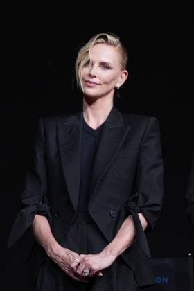 BEIJING, CHINA - JULY 30: Actress Charlize Theron attends the premiere of the film The Odyssey on July 30, 2026 in Beijing, China.  Copyright: xVCGx 111657274545