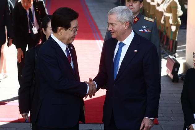 Santiago, July 30, 2026: The President of the Republic, Jose Antonio Kast, is on an official visit to meet with his counterpart from the Republic of Korea, Lee Jae Myung. Dragomir Yankovic, Aton Chile, Santiago, Chile. Aton 1176561  Copyright: DRAGOMIRxYANKOVIC ATONxCHILE