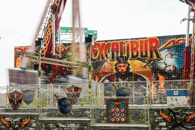 Schiffschaukel Excalibur - Gernsheim 30.07.2026: 76. Rheinisches Fischerfest *** Excalibur Boat Swing, Gernsheim, July 30, 2026, 76th Rhineland Fishermen s Festival