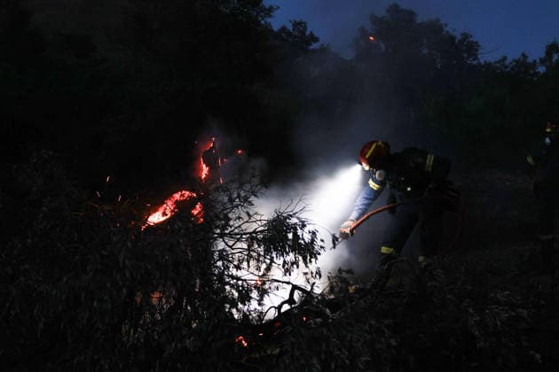 Forest fire in the Greek island of Crete CRETE, GREECE - JULY 30: Firefighters continue their efforts to extinguish the wildfire near the village of Agia Paraskevi, in Rethymno, on the island of Crete, Greece, on July 30, 2026. Costas Baltas Anadolu Crete Greece. Editorial use only. Please get in touch for any other usage.  Copyright: x2026xAnadoluxCostasxBaltasx