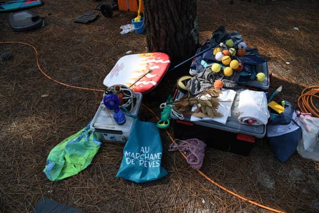 France continues wildfire battle as heat wave keeps Europe on alert BORDEAUX, FRANCE - JULY 30: An evacuated campsite stands empty near Bordeaux, France, on July 30, 2026, after campsites were evacuated and nearby beaches were cleared due to the wildfire threat. Firefighters continue battling flare-ups in the surrounding forest as efforts to contain the wildfire continue. Dragan Lekic Anadolu Bordeaux France. Editorial use only. Please get in touch for any other usage.  Copyright: x2026xAnadoluxDraganxLekicx