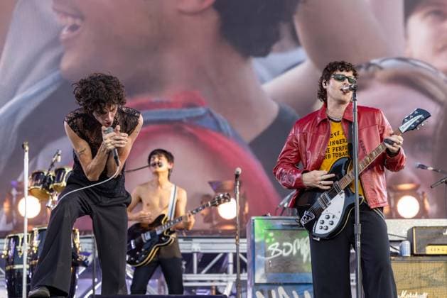 July 30, 2026, Chicago, Illinois, USA: SOMBR (SHANE BOOSE) and special guest LUKE HEMMINGS of 5 Seconds of Summer during the Lollapalooza Music Festival at Grant Park in Chicago, Illinois Chicago USA  - ZUMAs135 20260730_zap_s135_041 Copyright: xDanielxDeSloverx