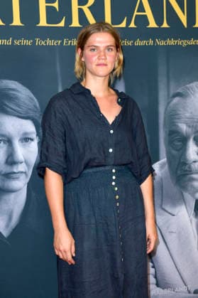 Nele Trebs bei der Premiere des Kinofilms Vaterland im Delphi-Filmpalast am Zoo. Berlin, 30.07.2026 *** Nele Trebs at the premiere of the movie *Vaterland* at the Delphi Filmpalast am Zoo in Berlin, July 30, 2026 Foto:xM.xBehrensx xFuturexImagex vaterland_6729